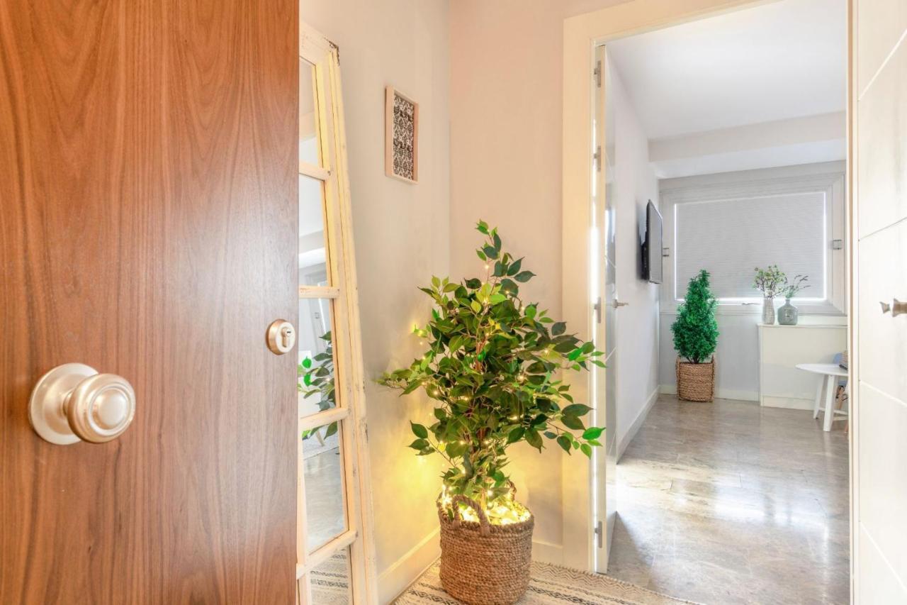 1 Bedroom 1 Bathroom Furnished - Justicia - Incredible Views - Mintystay Apartment Madrid